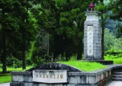 小井红军烈士墓